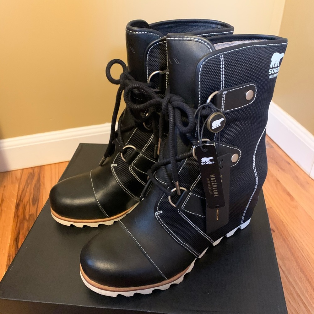 Women’s sorel Joan of Arctic X Celebration Wedge 9